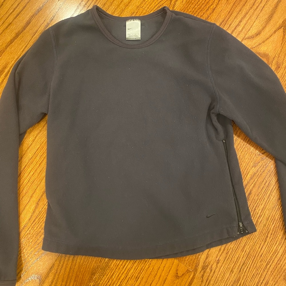 Nike Women’s Black Long Sleeve Crew Top with Side Zip